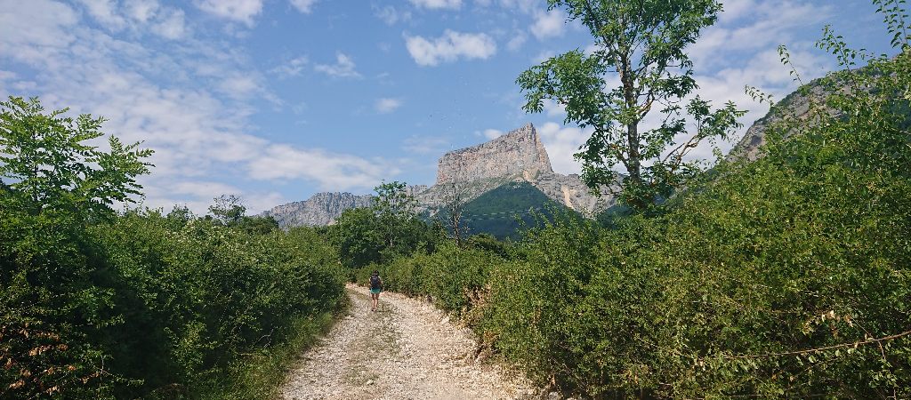 Mont Aiguille réserve des Hauts-Plateaux